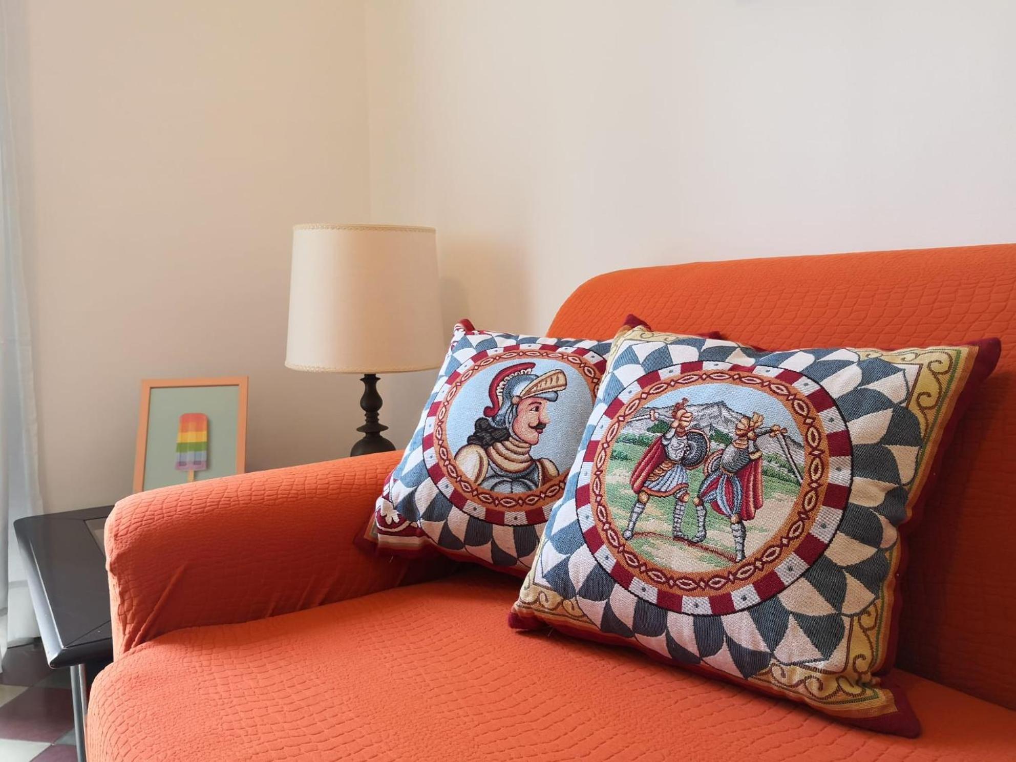 Andrea'S Guesthouse คาตาเนีย ภายนอก รูปภาพ